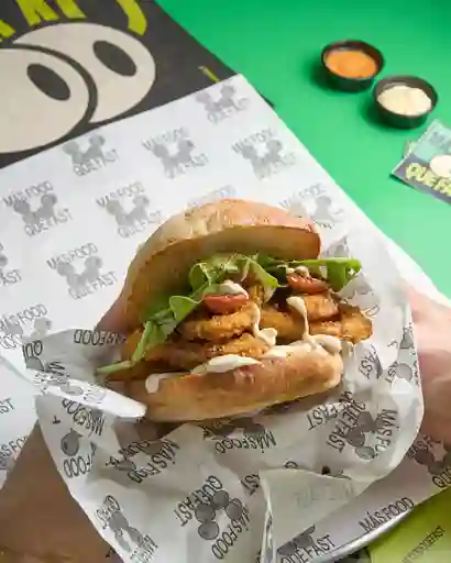 Bikini Calamares Fritos y Chorizo Pan Ciabatta