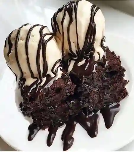 Brownie con 2 Bolas de Helado
