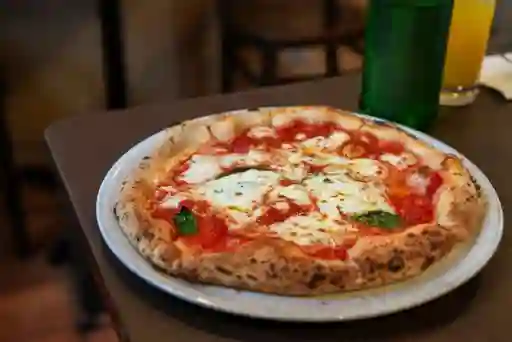 Pizza Jamon y Queso