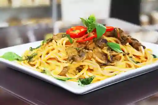 Pasta Tradicional con Champiñones