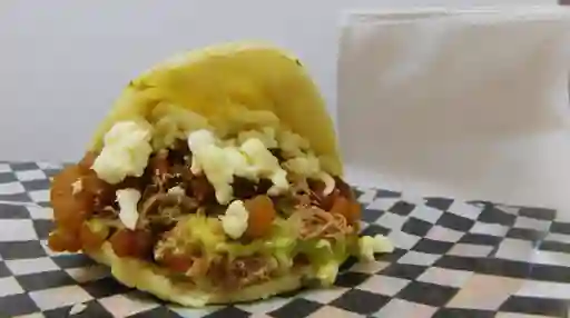 Arepa Desmechada