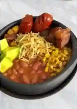 Cazuela De Frijol