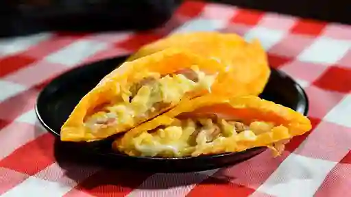 Arepa de Huevo Ranchera