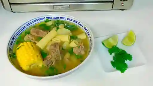 Sopa de Carne de Res