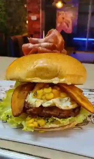 Hamburguesa Criolla