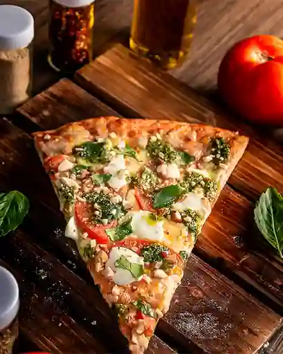 Pizza Caprese