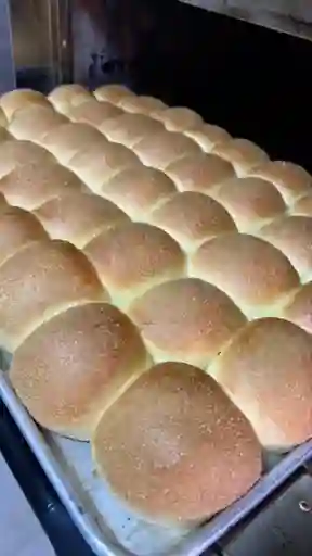 Pan Piñita
