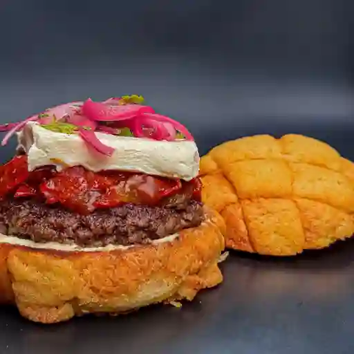La Debutante
