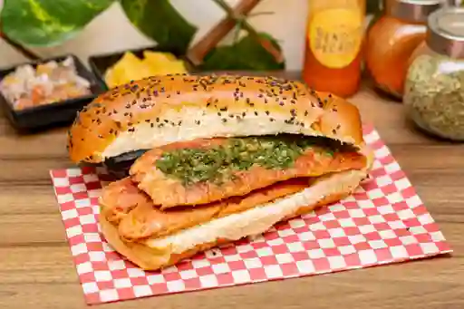 Choripan Doble Chorimixto y Pan de la Casa