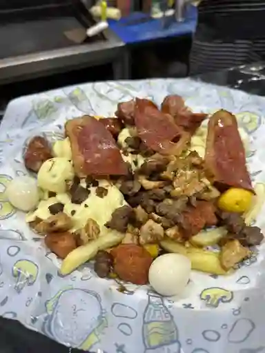 Salchipapa Super Fleybo