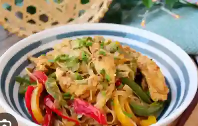 Tallarine De Arroz Con Vegetal