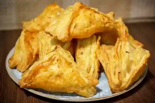 Pastel De Pollo