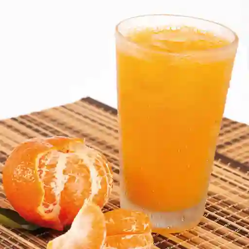 Zumo De Mandarina