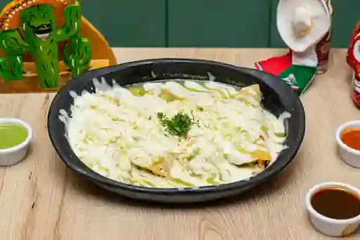 Enchiladas de Pollo en Salsa Verde