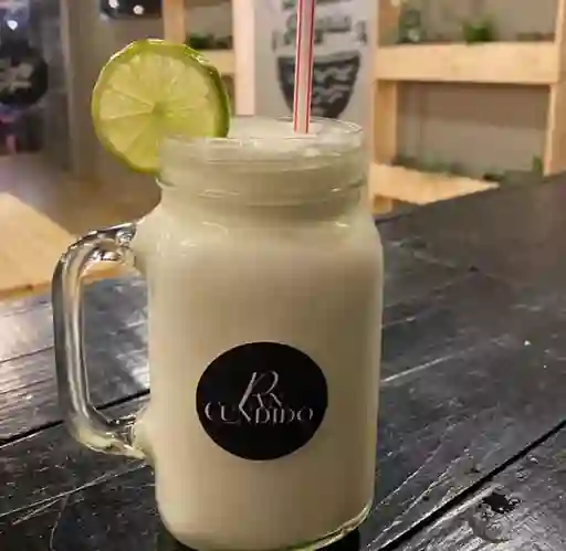Limonada de Coco 16 Oz