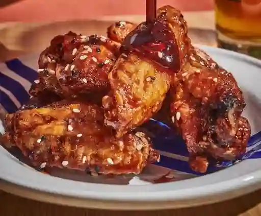 Combo Alitas Orientales X8 + Birra