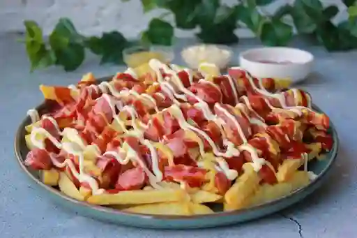 Salchipapa
