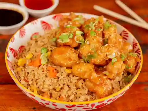 Combo Pollo a la Naranja + Arroz Al Wok