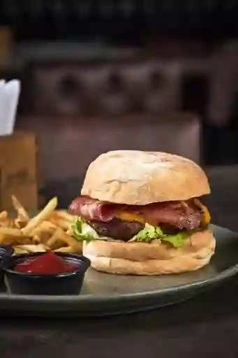 Hamburguesa De La Casa