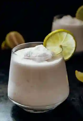 Limonada de Coco 16 Oz
