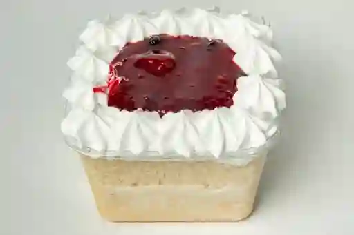 Tres Leches Frutos Rojos