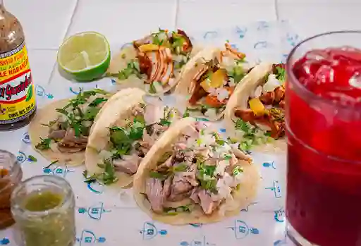 Combo X9 Tacos Tres Sabores y Agua X3