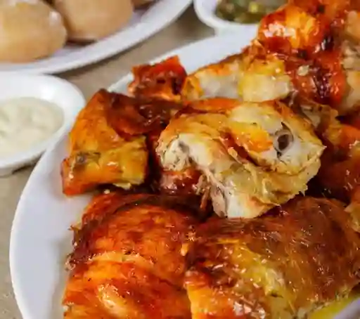 Medio Pollo Asado