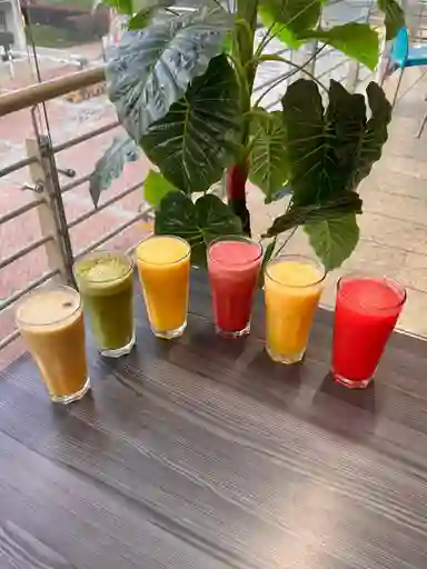 Jugo 16 Oz