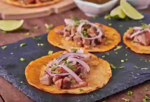 Tacos de Chicharron