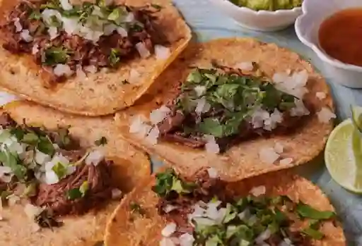 Tacos de Birria con Queso X 4