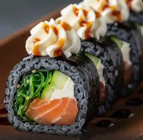 Sushi Ishikai Roll Negro