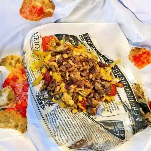 Salchipapa Salchiburguer