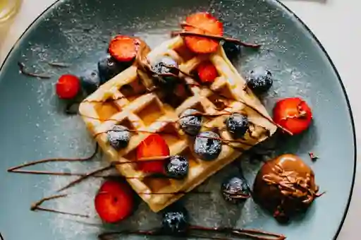 Waffle O Crepe de Agraz y Fresa