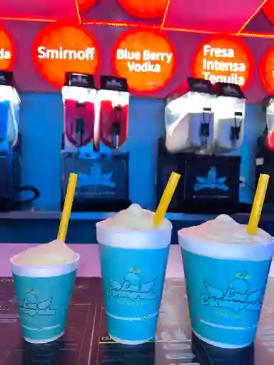 2 Granizados Grandes Piña Colada