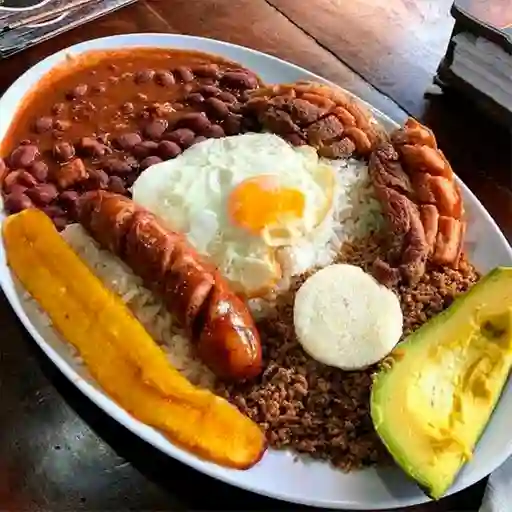 Bandeja Paisa