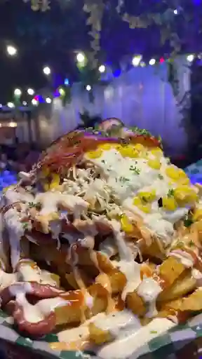 Salchipapa la Pichi  Chichi
