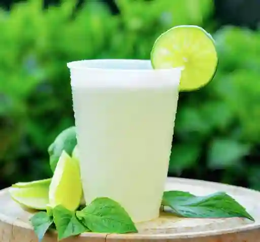 Limonada Natural 16 Oz