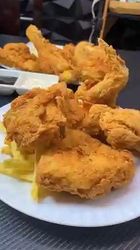1/2 Pollo Broster
