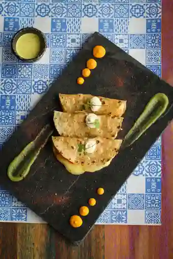 Quesadillas de Carnita