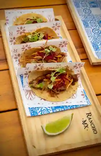 Tacos de Carnitas