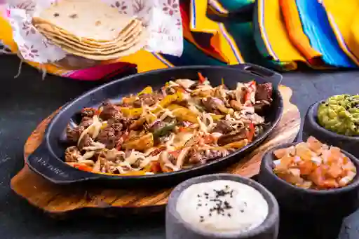 Alambres con Arrachera