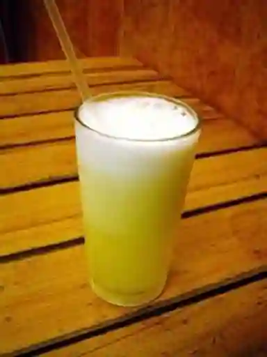 Jugo Natural en Agua de Lulo 16 Oz