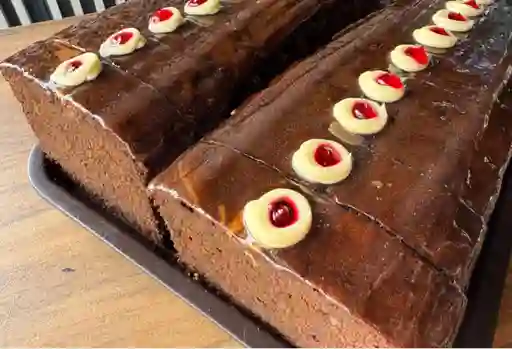 Porción de Torta Envinada