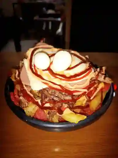 Salchipapa de Carne Personal