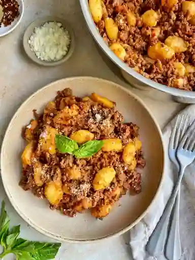 Pasta Gnocchi a la Bolognese