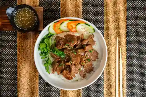 Lok Lak Pollo