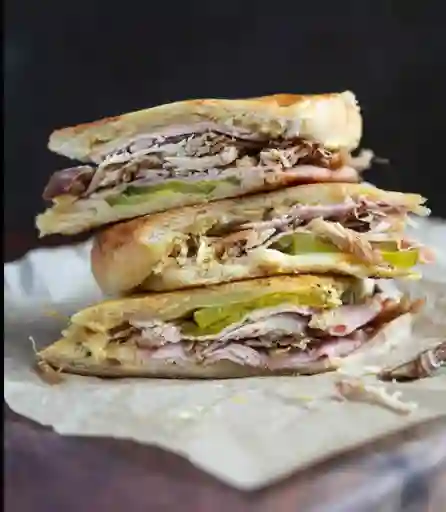 Sándwich Carne Asada