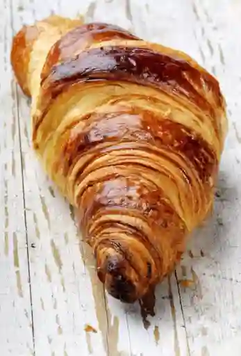 Croissant con Pesto