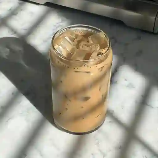 Café Frío Iced Americano 16 Oz