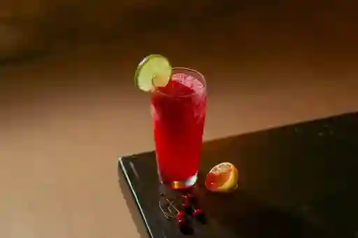 Limonada Cerezada 16 Oz